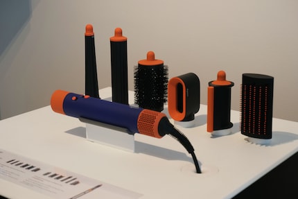 Available again: My favourite drying attachment (third from the right).