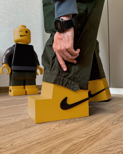 L'anno prossimo andremo in giro con scarpe da ginnastica come queste?