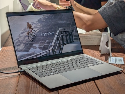 Asus Zenbook S14