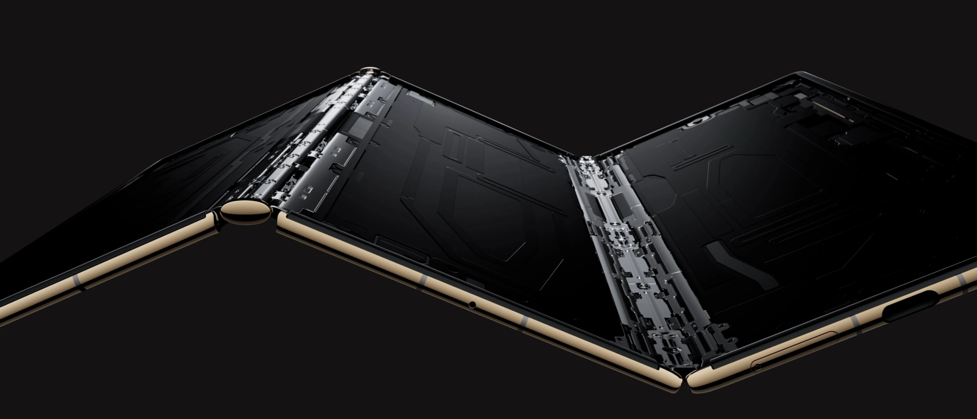 Huawei distribuisce la batteria nei tre elementi del Mate XT.