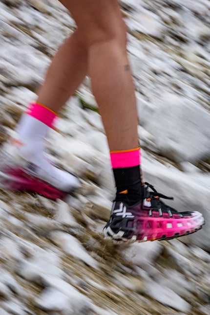 Per le discese veloci: la scarpa deve offrire stabilità e ammortizzazione.