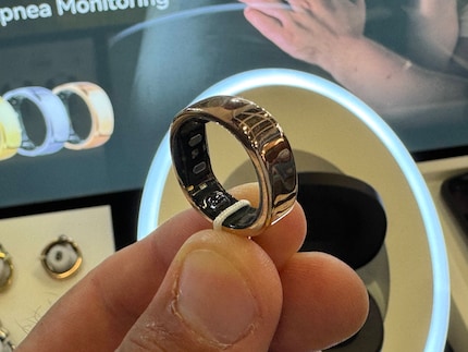 Il nuovo anello Gen 2 è disponibile in quattro colori e nelle taglie dalla 6 alla 14.