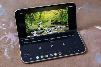 I watch videos with the Pixel 9 Pro Fold half open without having to hold the phone.