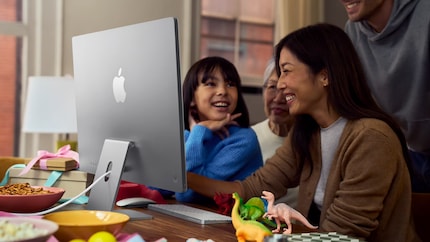 Nulla cambia all'esterno: il design dell'iMac rimane lo stesso.