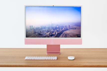 Apple utilizza un display LCD con pannello IPS nell'iMac: va bene, ma niente di speciale.