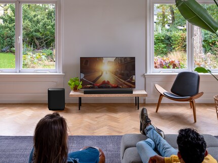 Le soundbar Enchant sono completate da altoparlanti e subwoofer.
