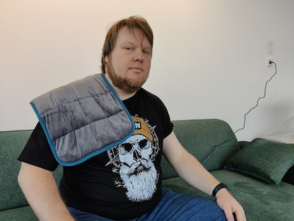… shoulder, I can only recommend the heat pad to a limited extent.