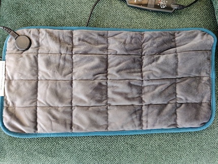 …while the underside is designed in a honeycomb structure.