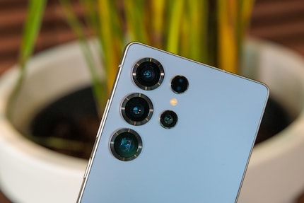 Il Galaxy S25 Ultra ha ricevuto una nuova fotocamera ultra-grandangolare.