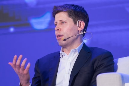 Sam Altman, CEO di OpenAI, scrive su X: «È facile copiare qualcosa».
