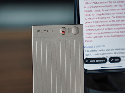 Use the switch to select the mode and the button to start recording.