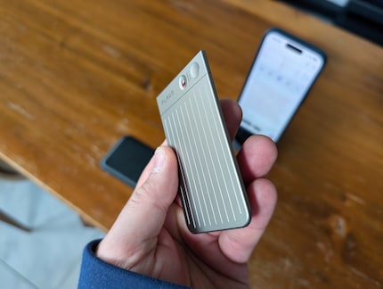 The recorder’s as small as a business card.