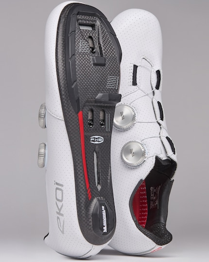 La nuova scarpa PW8 C12 Pro Full Carbon ...