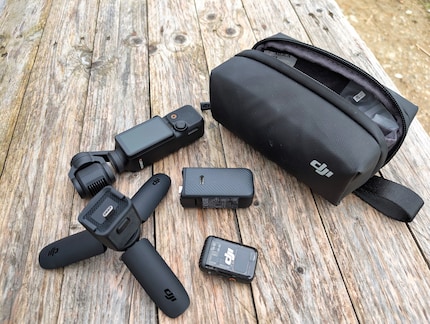 I can stow all the accessories and the camera in a small bag.