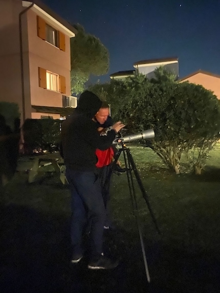 Alla ricerca del prossimo corpo celeste.