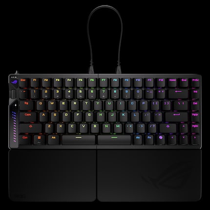 The keyboard can also be used in combination.
