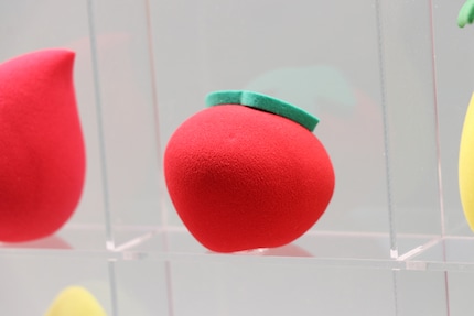 Un pomodoro per il mio viso? Non sono convinto. Espositore: Taikone Technologies