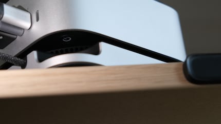 Se vuoi svegliare il tuo Mac Mini al mattino con la semplice pressione di un pulsante, apprezzerai questa apertura nell'hub Satechi.