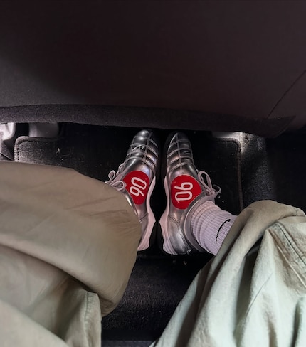 Il modello Total 90 III di Nike - la versione senza tacchetti dell'originale.