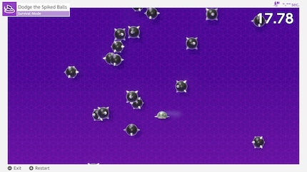 In questo minigioco, schivo gli spuntoni che cadono nei panni di un UFO usando i comandi del mouse.