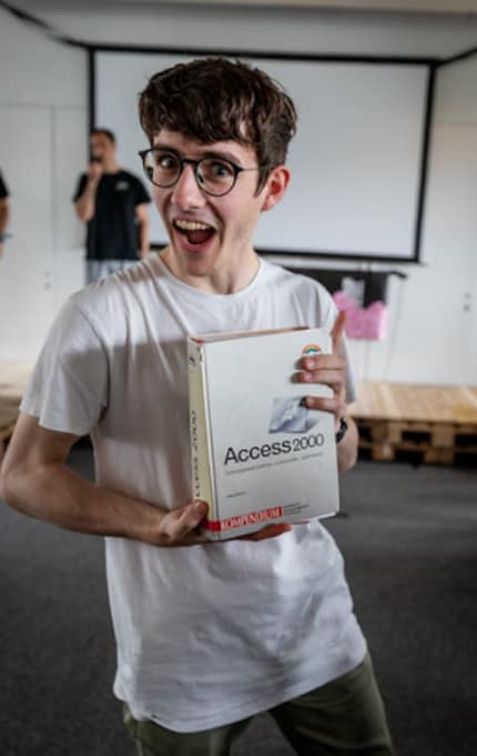 Il vecchio manuale è un trofeo molto ambito.