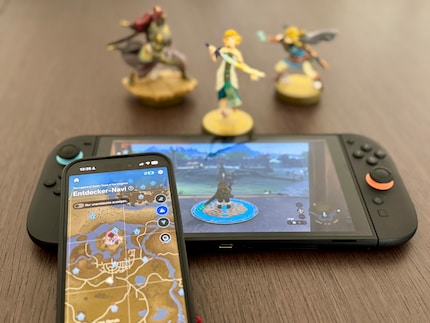 The map in real time looks impressive, but I won’t be taking out my phone when I’m playing.