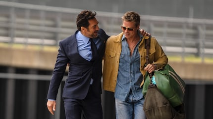 Javier Bardem and Brad Pitt play two former racing drivers who want to shake up Formula 1.