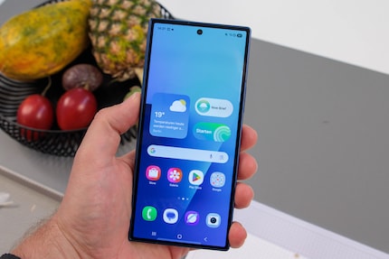 Quando è piegato, il Fold7 ha le dimensioni di uno smartphone tradizionale.