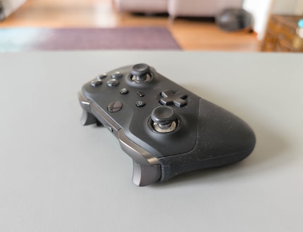Ha già qualche anno, ma continua a convincere: l'Xbox Elite Series 2.
