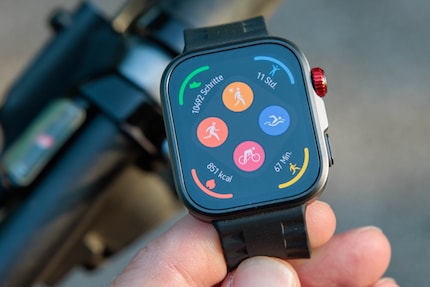 Il Watch Fit 4 Pro dura facilmente una settimana senza ricaricare.