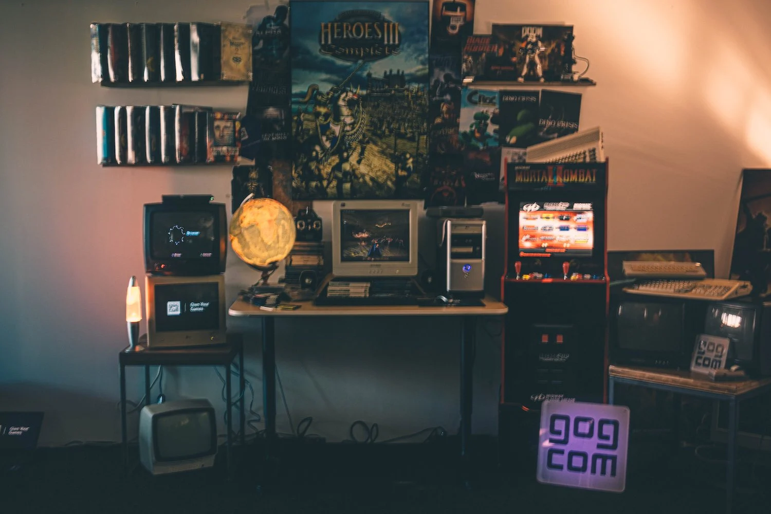 GOG offre un ottimo servizio per gli appassionati di retrò. Purtroppo è limitato al solo software per PC.