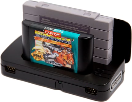 I dispositivi come il Retrode2 portano le cassette di videogiochi fisiche sul tuo PC come file ROM virtuale.