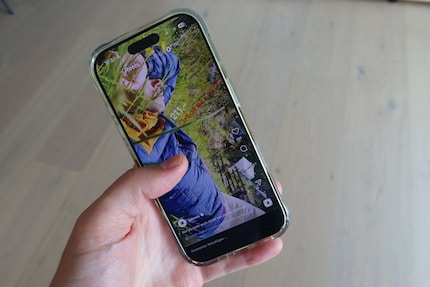 Sì, si trovano contenuti e pubblicità di Galaxus anche su Instagram – è una necessità economica.