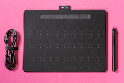 A bare minimum of included items: tablet, pen and cable. The stylus does include spare tips though.