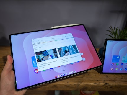 The Dex desktop view can be used directly on the tablets.