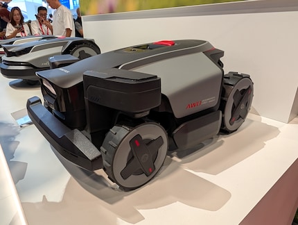 Il modello di punta RockMow Z1 con trazione integrale.