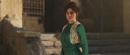Isabella Torrisi rappresenta il grande amore e fa da contrappunto morale nella storia di Enzo.