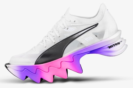 This shoe is designed to eat up the kilometres. At least it has the teeth for it.