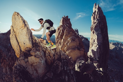 La Hoka Mafate X Hike è fatta per le escursioni in aree remote.