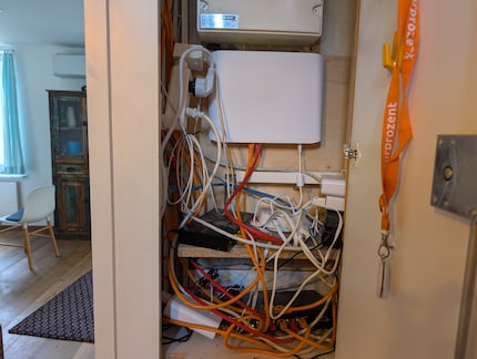 In questo armadio si è già visto di peggio.