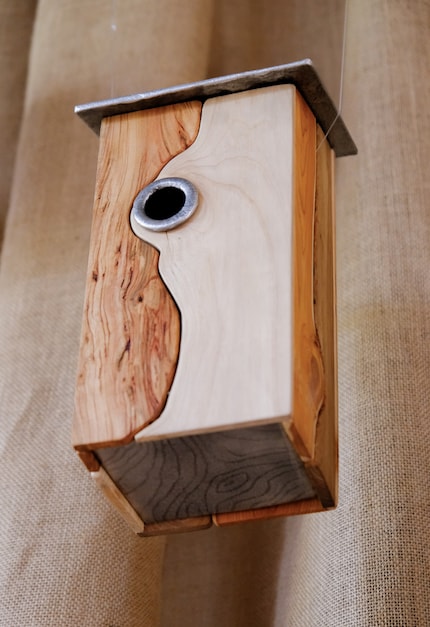 Le casette per uccelli che non solo ispirano gli uccelli, ma anche gli appassionati di design.