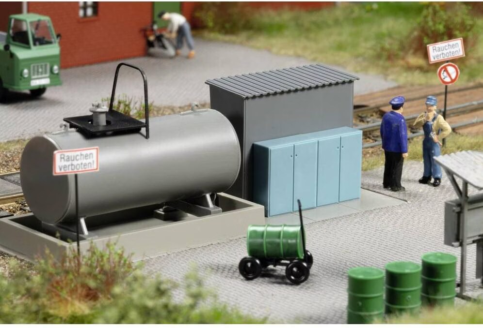 Maquette Train HO 1/87 AUHAGEN 11340 - Pompes à Carburant SHELL, Neuf